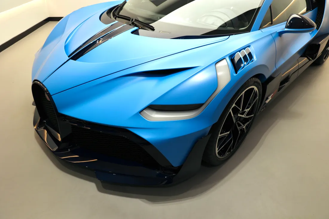 2021 Bugatti Divo awd