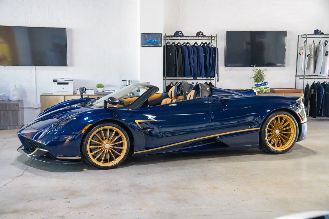 2017 Pagani Huayra