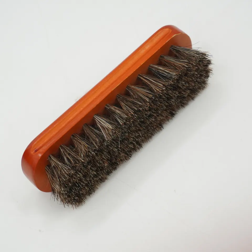 
											
												LEATHER SEAT SOFT BRUSH